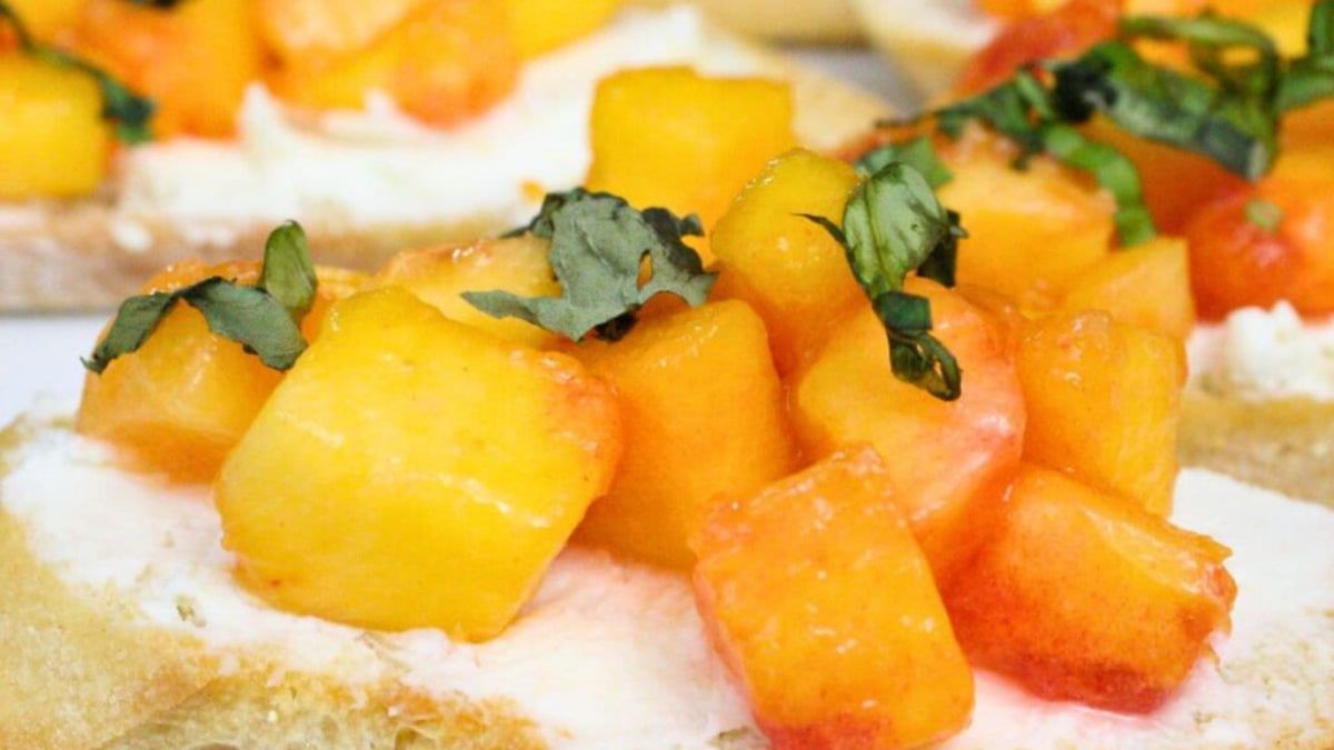 Peach Bruschetta With Goat Cheese: Easy Air Fryer Recipe!
