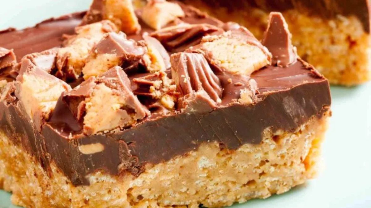 Peanut Butter Chocolate Crispy Bars (No-Bake).