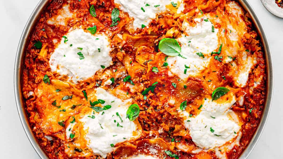 Skillet Lasagna with Ground Turkey and Spinach.