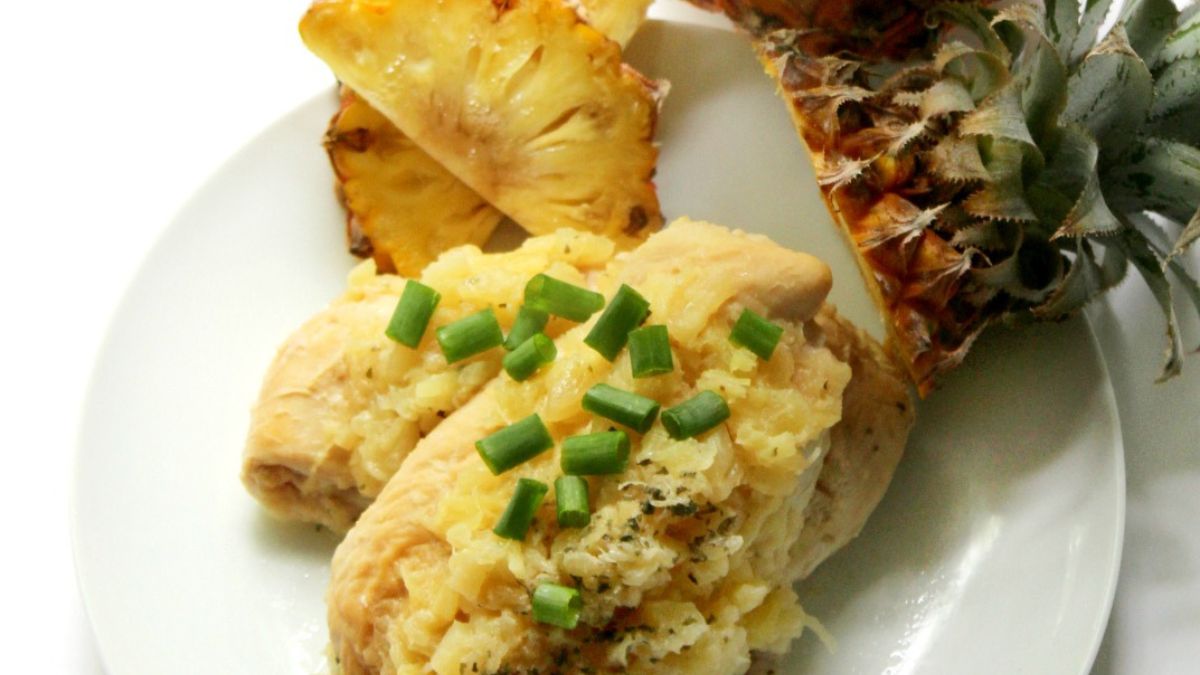 Slow Cooker Macadamia Pineapple Chicken.