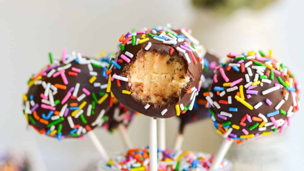 Vegan Cake Pops Recipe.