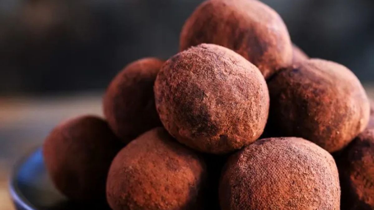 Vegan Chocolate Truffles.
