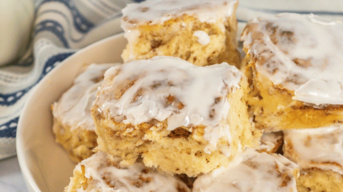 Viral Cinnamon Rolls with Half and Half Recipe Hack.