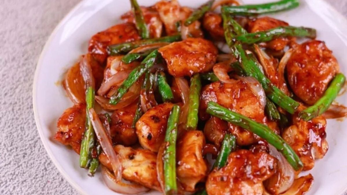 Easy Chicken and Green Bean Stir Fry.