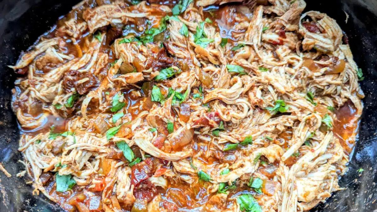 Slow Cooker Chipotle Chicken.